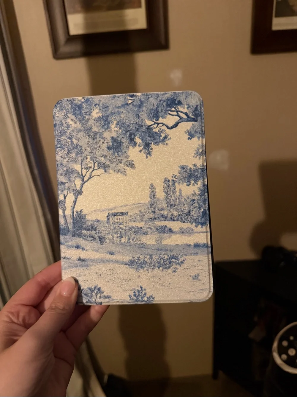 Blue Toile Scenic Compact Case for Kindle Paperwhite 7”